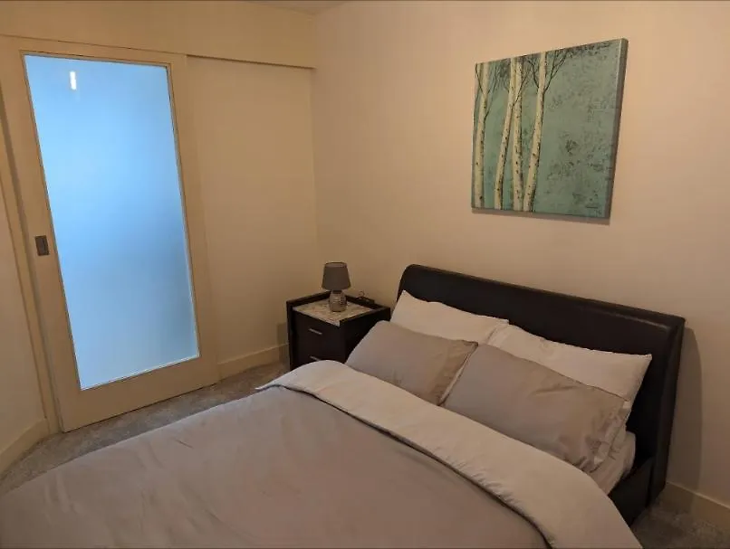 Beautiful 1 Bed In Leeds By Yorksha Property 0*, Leeds (West Yorkshire)